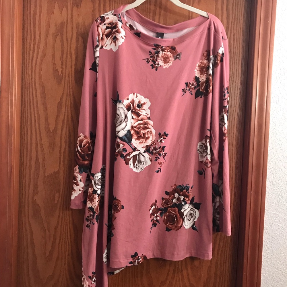 Agnes and Dora Asymmetrical top